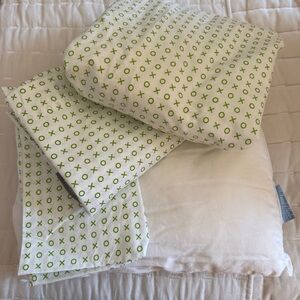 Land of Nod XO Toddler Complete Bedding Set